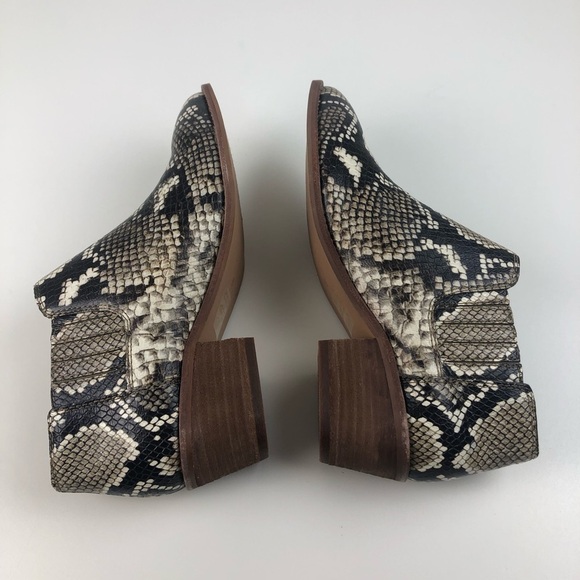 Madewell Sonia Low Chelsea Leather Bootie 6 Natural Multi Snake Embossed $188 - Picture 6 of 11